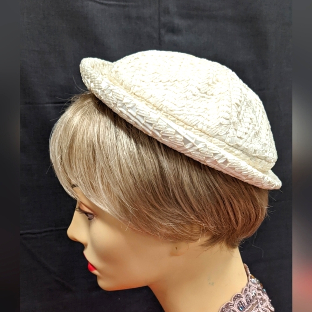 Ivory Satin Lace Cap, simple TAPPÉ New York design